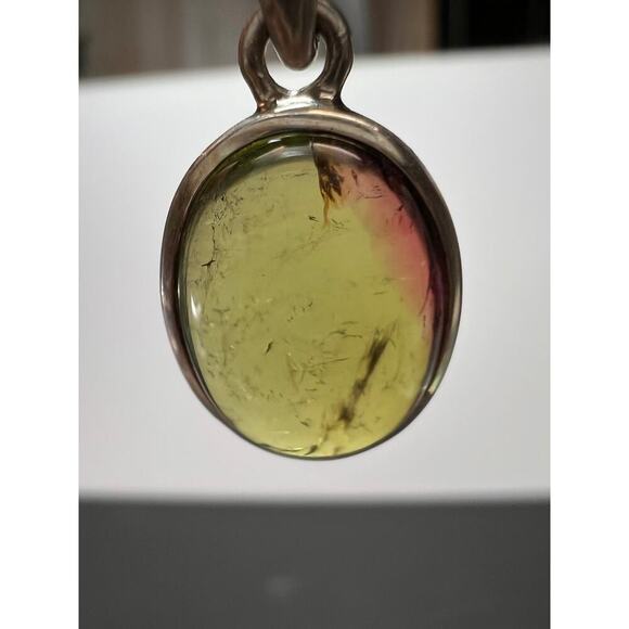 NEW Green with pink tourmaline sterling silver pendant 2.34 grams - Picture 9 of 12